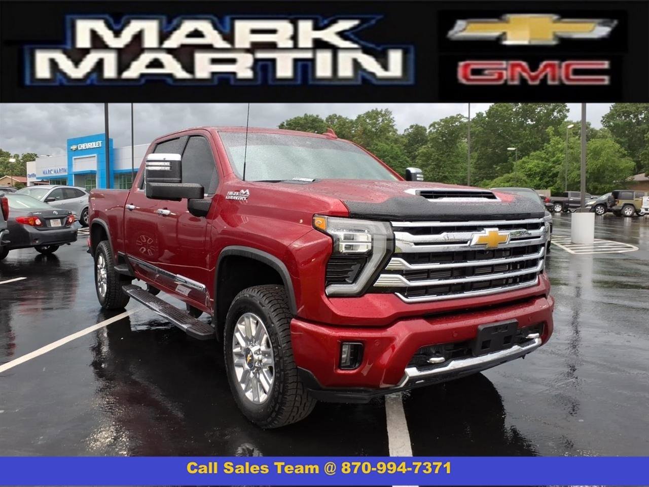Used 2024 Chevrolet Silverado 2500 High Country w/ High Country Premium Package AWD/4WD image 1