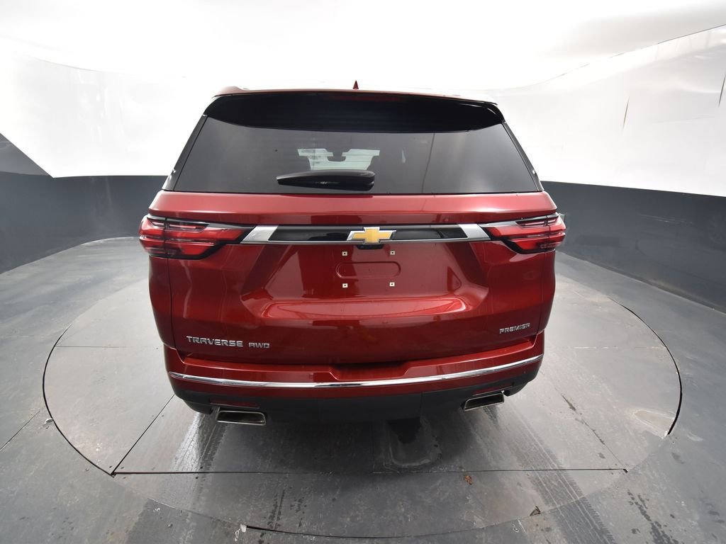 Used 2023 Chevrolet Traverse Premier image 8