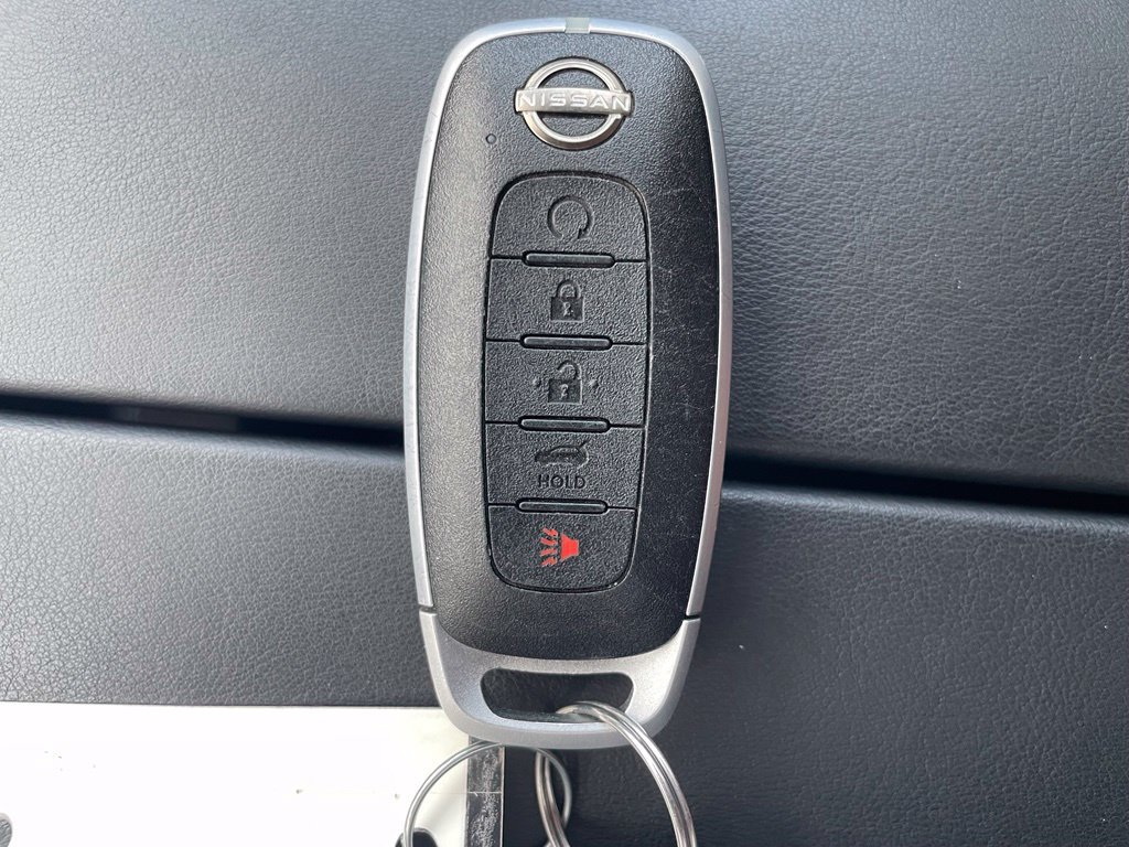 Certified 2026 Nissan Rogue SV FWD image 21