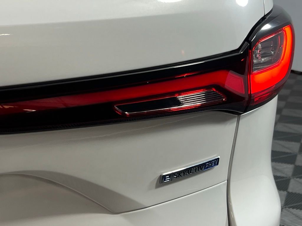Used 2025 MAZDA CX-90 Plug-In Hybrid w/ Premium Plus image 13