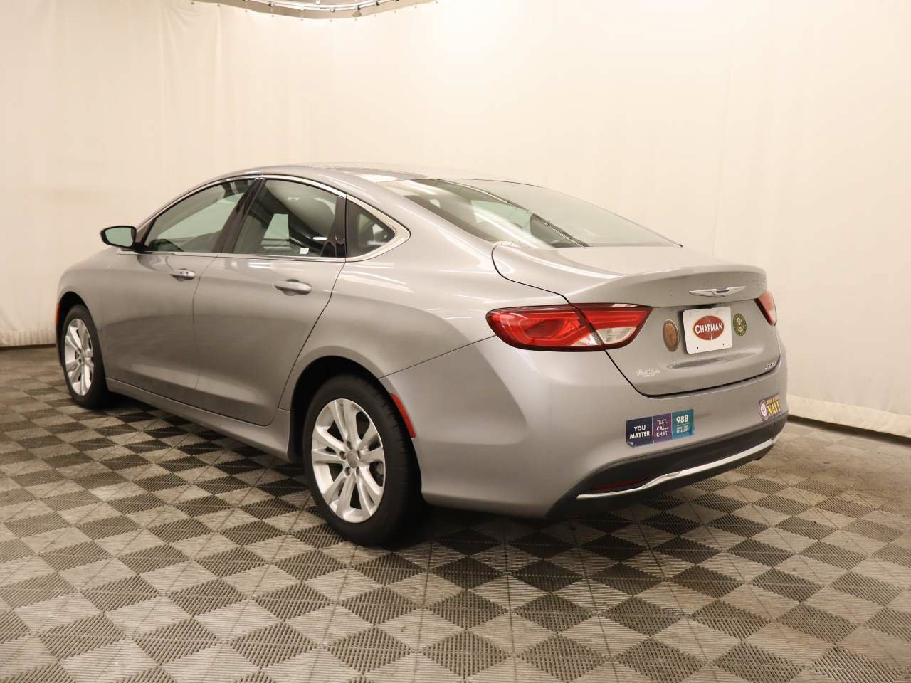 Used 2015 Chrysler 200 Limited FWD image 3