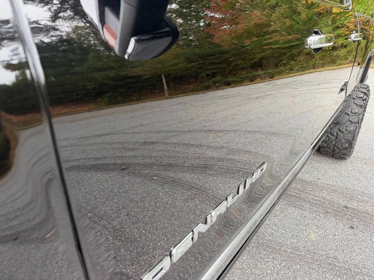 Used 2018 GMC Sierra 2500 Denali w/ Duramax Plus Package image 11