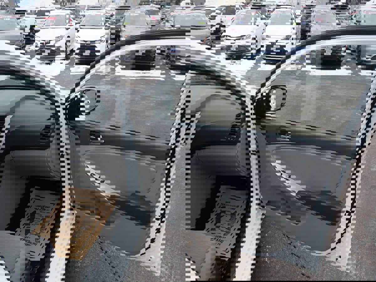 Used 2016 Hyundai Accent SE w/ Option Group 02 image 19