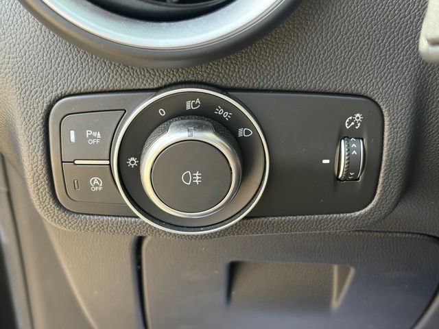 Used 2023 Alfa Romeo Stelvio Veloce AWD/4WD image 36