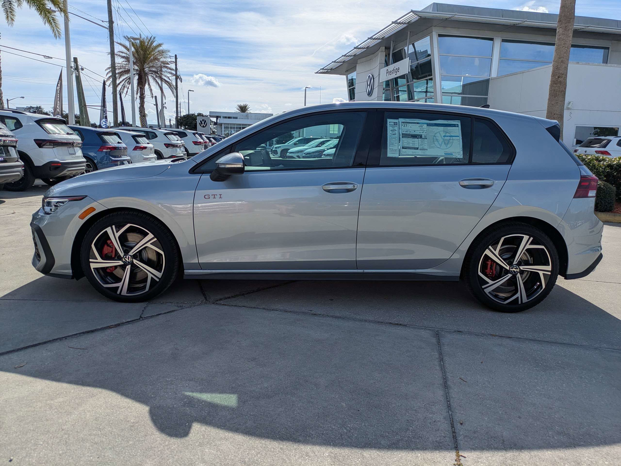 New 2026 Volkswagen GTI SE image 7