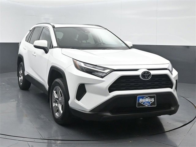 Used 2022 Toyota RAV4 XLE
