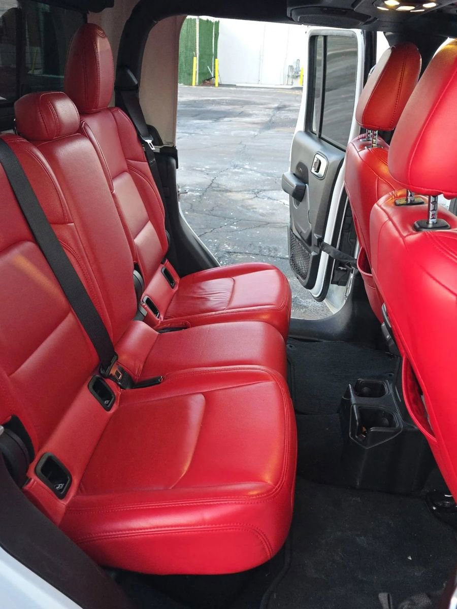 Used 2022 Jeep Gladiator Sport AWD/4WD image 19