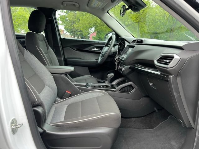 Used 2021 Chevrolet TrailBlazer LS FWD image 23