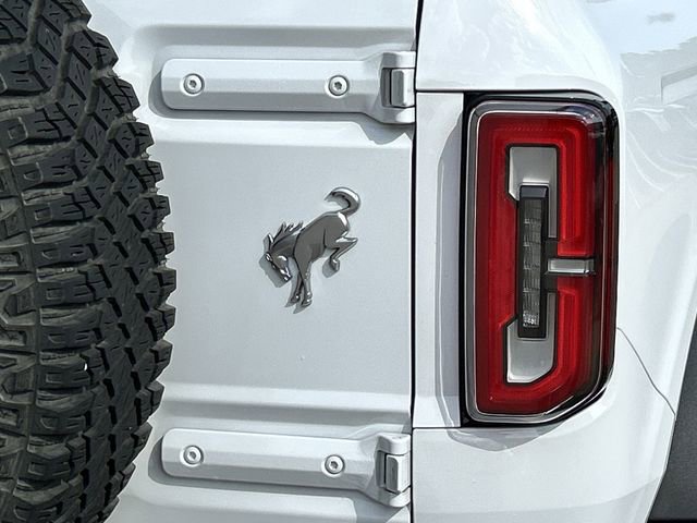 Used 2021 Ford Bronco Badlands image 7