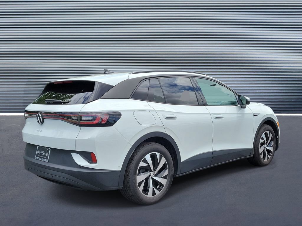 Used 2024 Volkswagen ID.4 Pro image 3