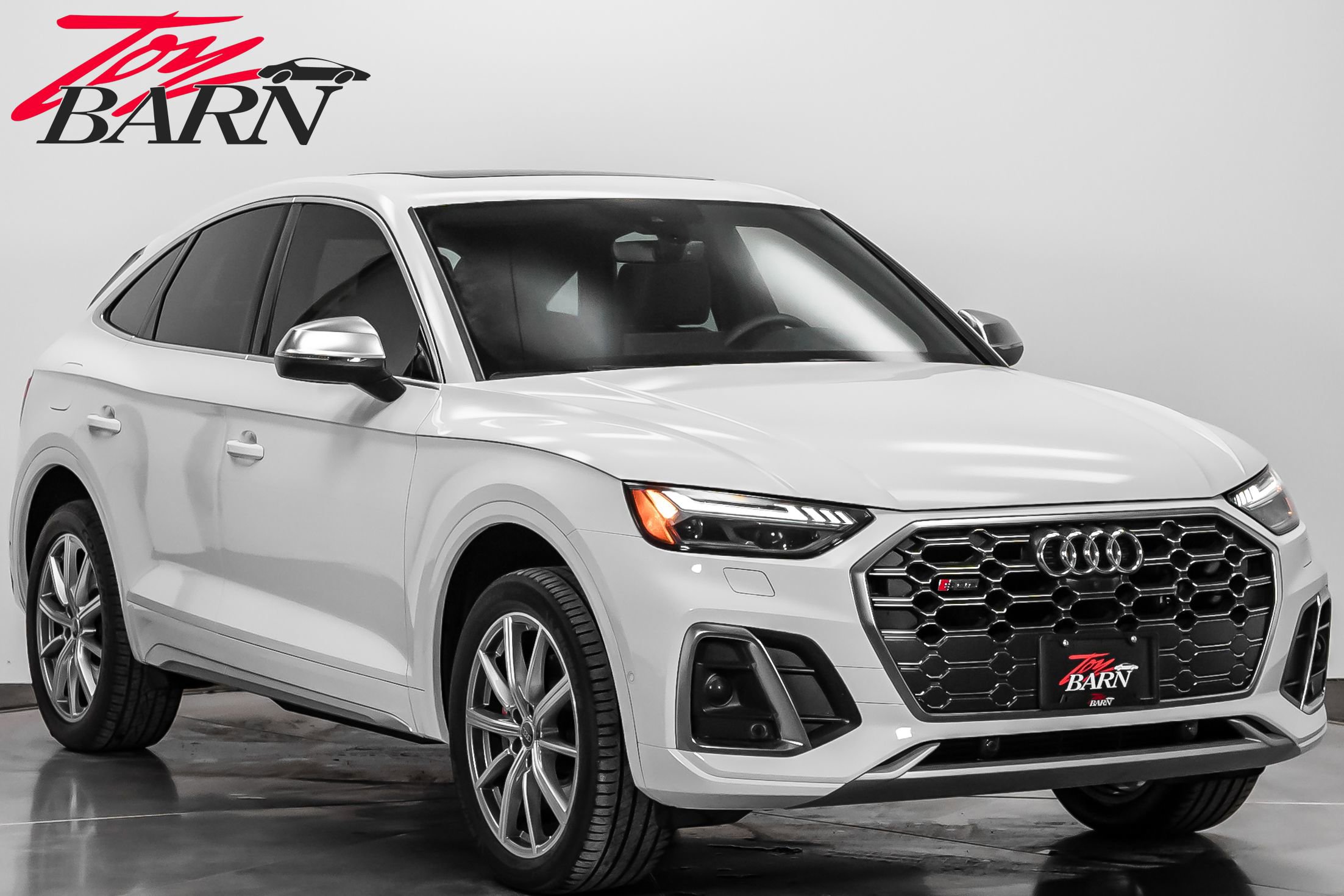 Used 2023 Audi SQ5 Prestige AWD/4WD image 7