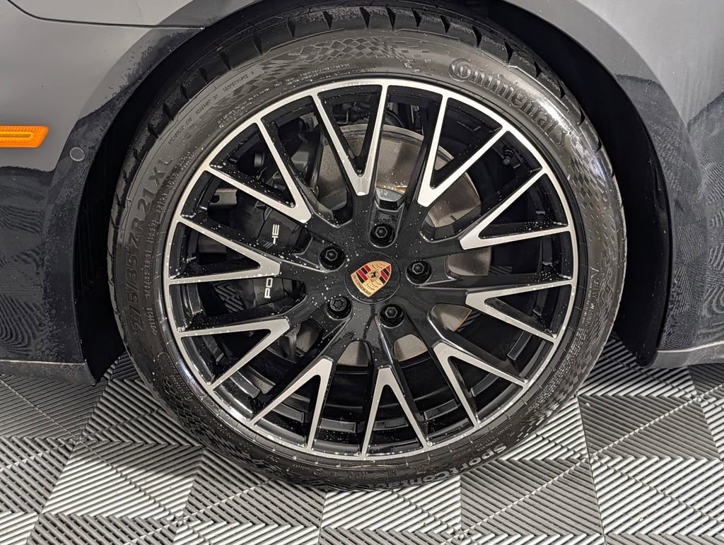 New 2026 Porsche Panamera image 11