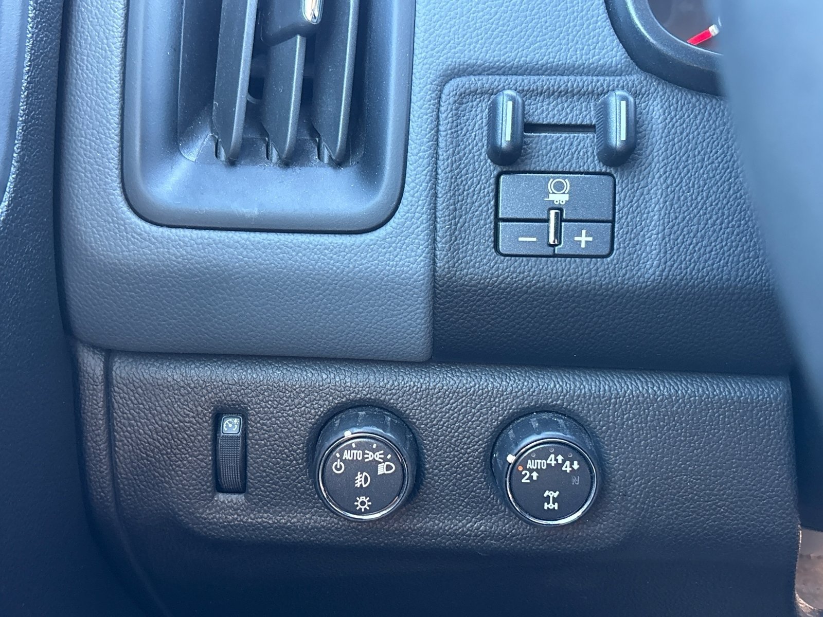 Used 2019 Chevrolet Colorado Z71 image 19