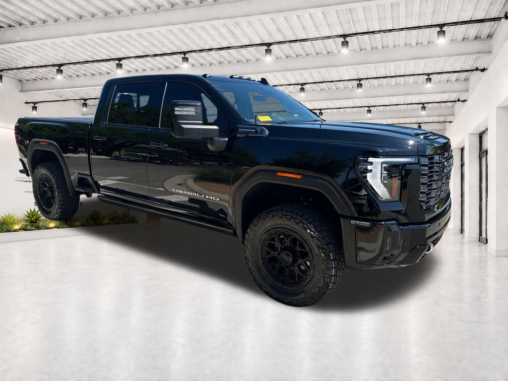 Used 2026 GMC Sierra 2500 Denali Ultimate AWD/4WD image 1