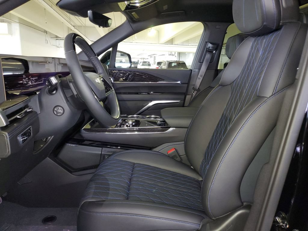 New 2026 Cadillac Escalade IQL Luxury AWD/4WD image 17