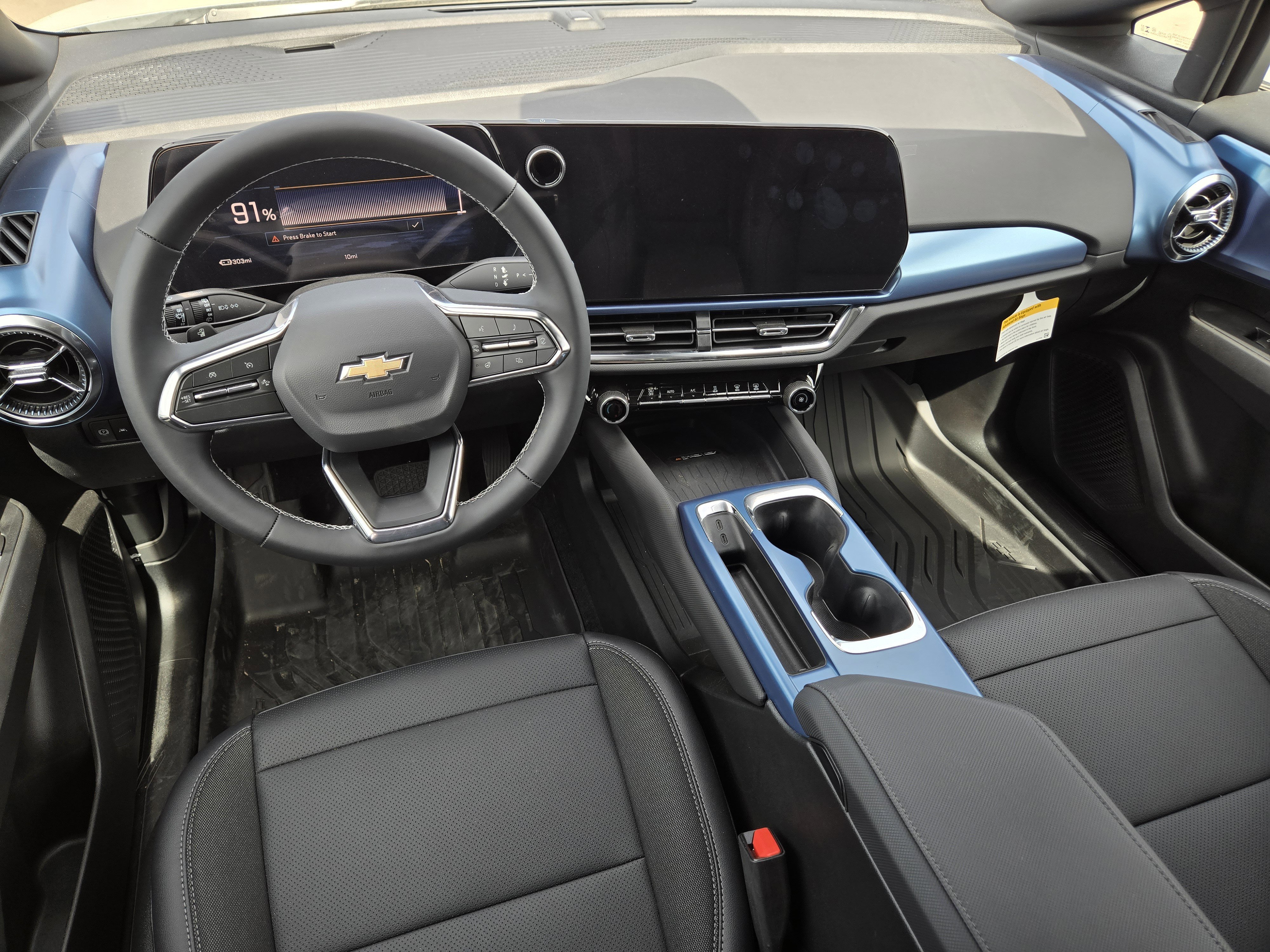 New 2026 Chevrolet Equinox EV LT image 24