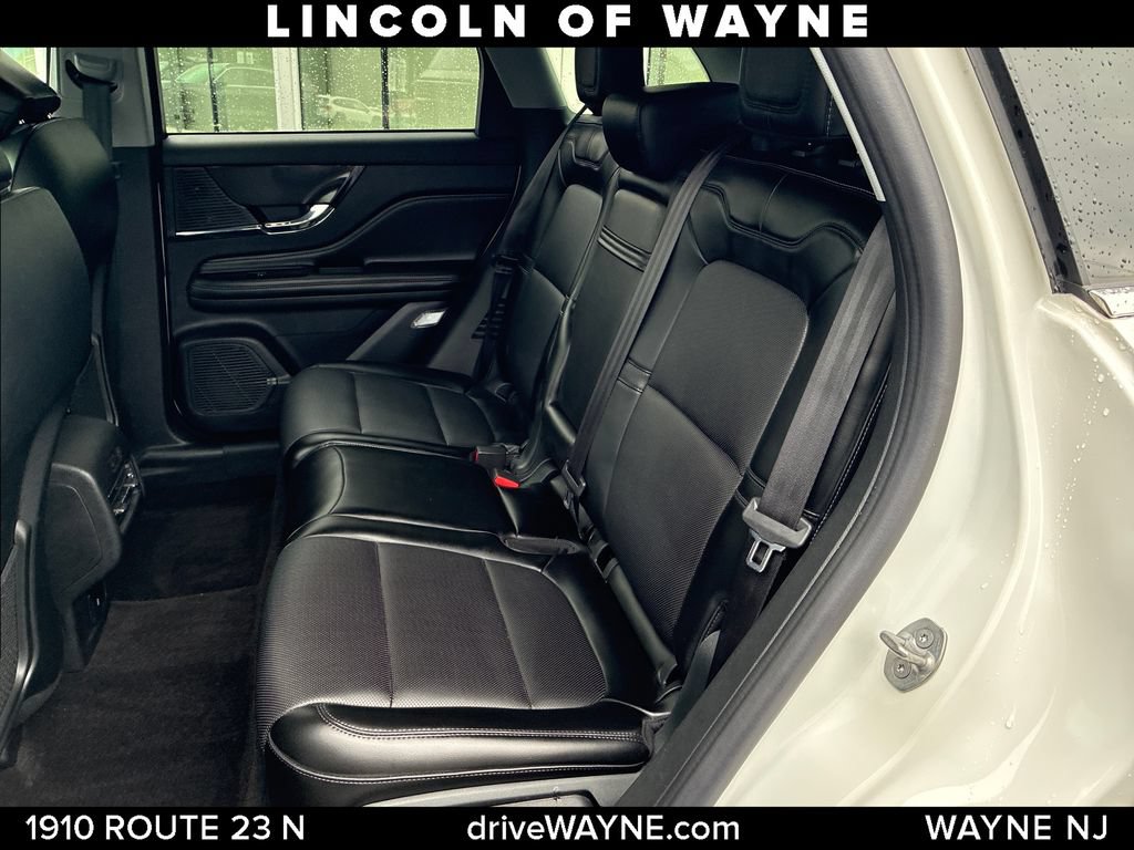 Certified 2022 Lincoln Corsair AWD w/ Equipment Group 101A image 22