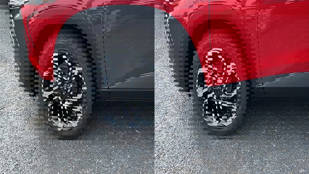 New 2026 Chevrolet Trax RS w/ Sunroof Package image 9