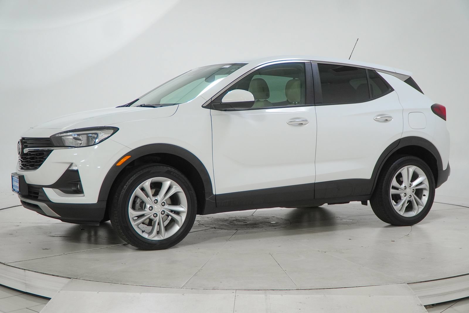 Used 2021 Buick Encore GX Preferred w/ Cold Weather Comfort Package AWD/4WD image 4