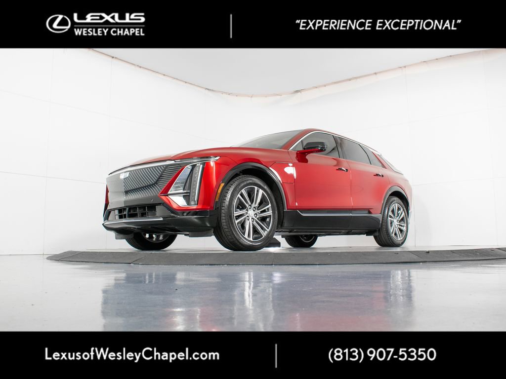 Used 2025 Cadillac Lyriq Luxury image 12
