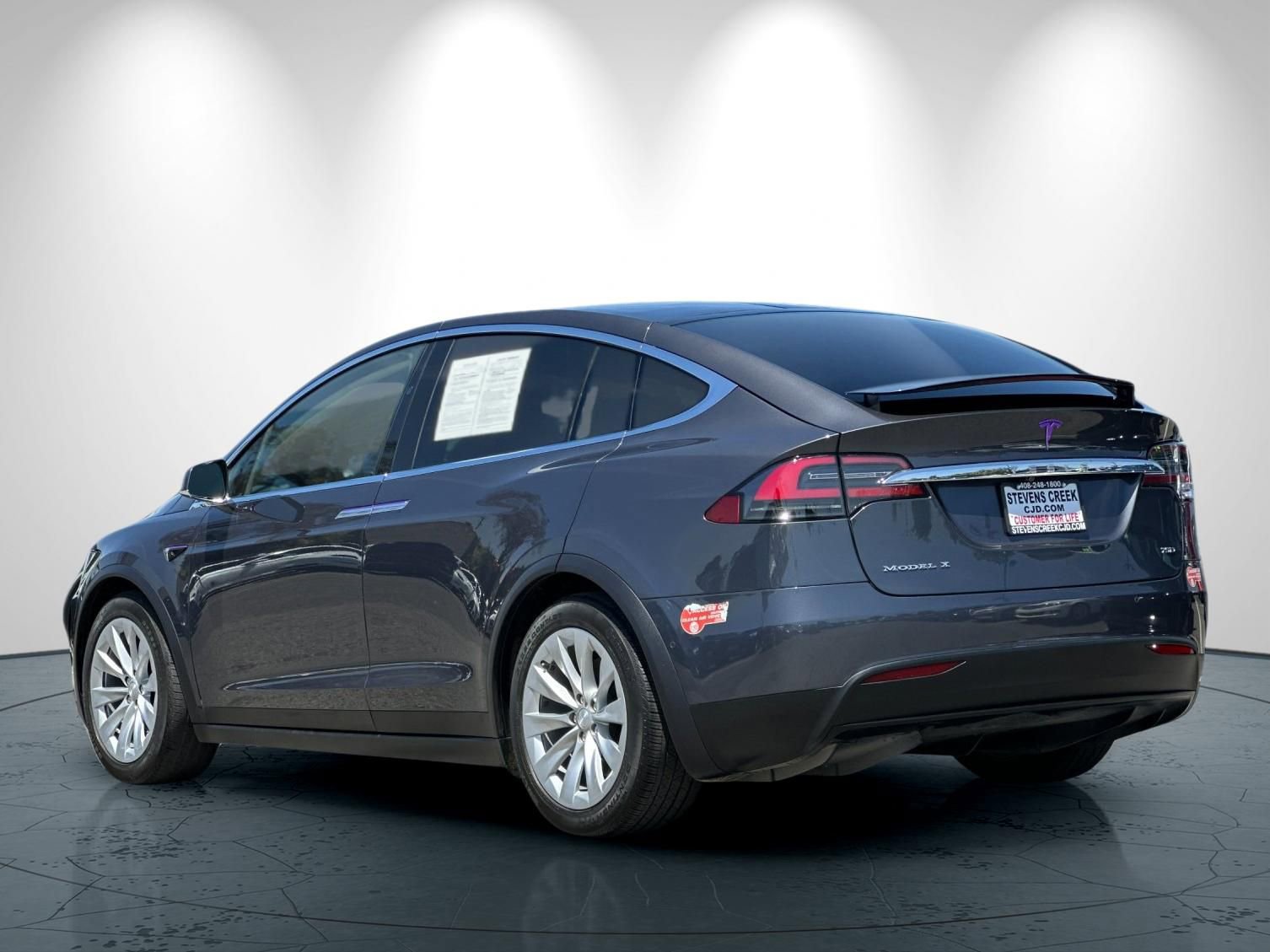 Used 2018 Tesla Model X 75D AWD/4WD image 6