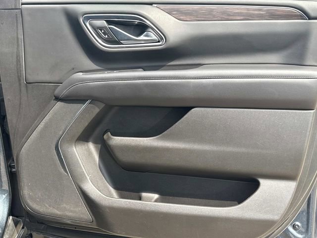 Used 2021 Chevrolet Suburban LS RWD image 20