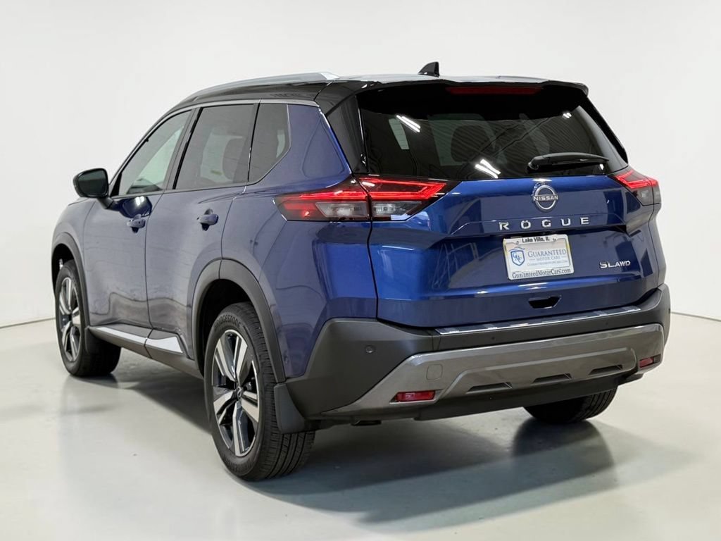 Used 2023 Nissan Rogue SL w/ SL Premium Package AWD/4WD image 16