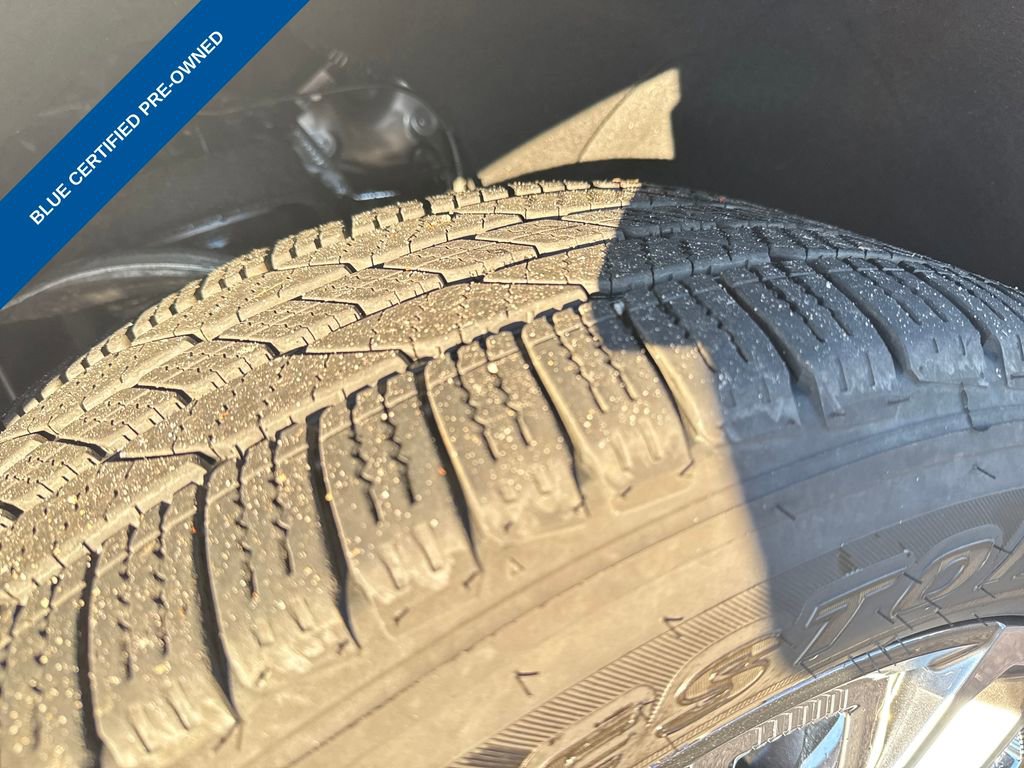 Used 2023 GMC Yukon Denali Ultimate image 16