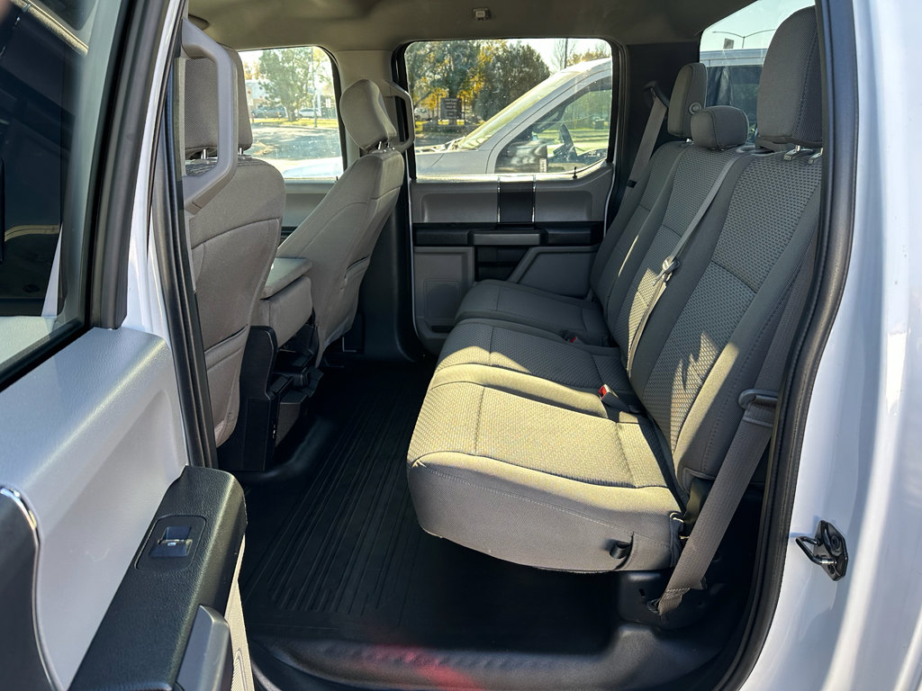 Used 2019 Ford F150 XLT w/ Trailer Tow Package image 9