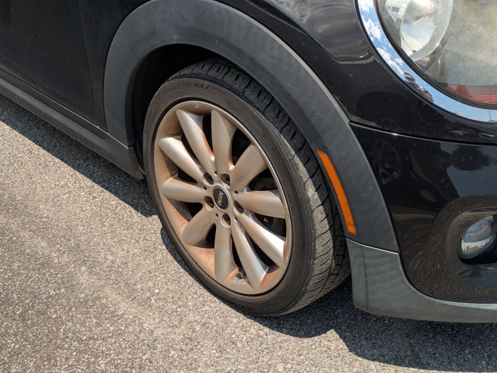 Used 2019 MINI Cooper 2-Door Hardtop FWD image 5