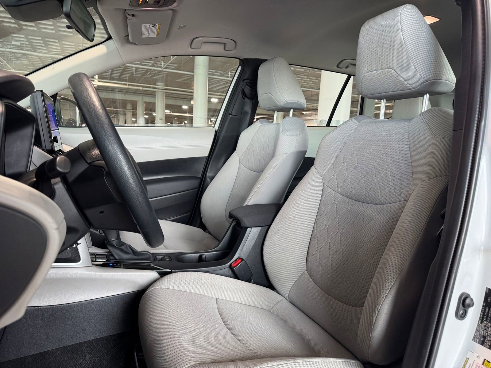 Used 2023 Toyota Corolla Cross L image 15