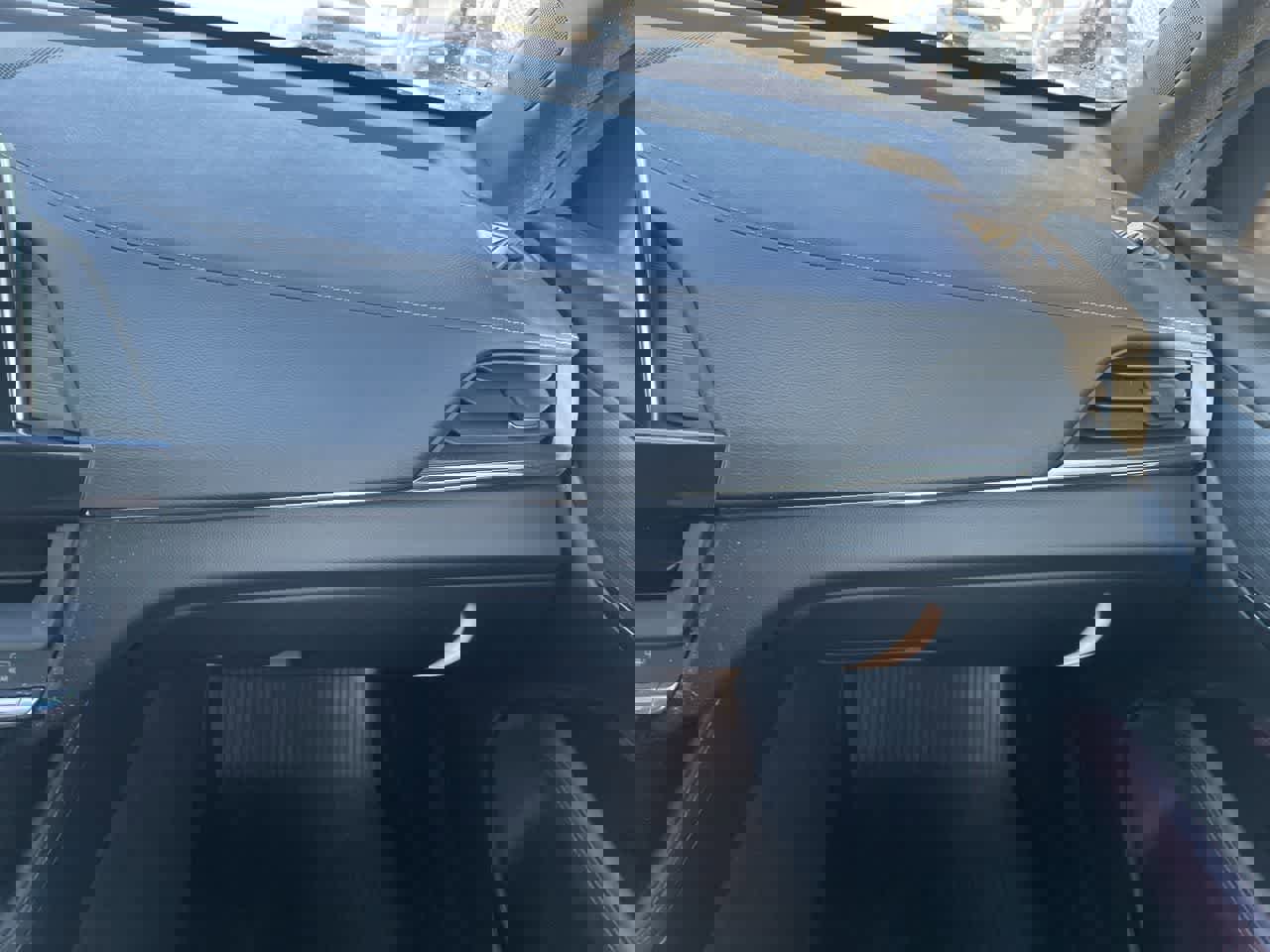 Certified 2023 Cadillac CT4 Sport w/ Technology Package image 16