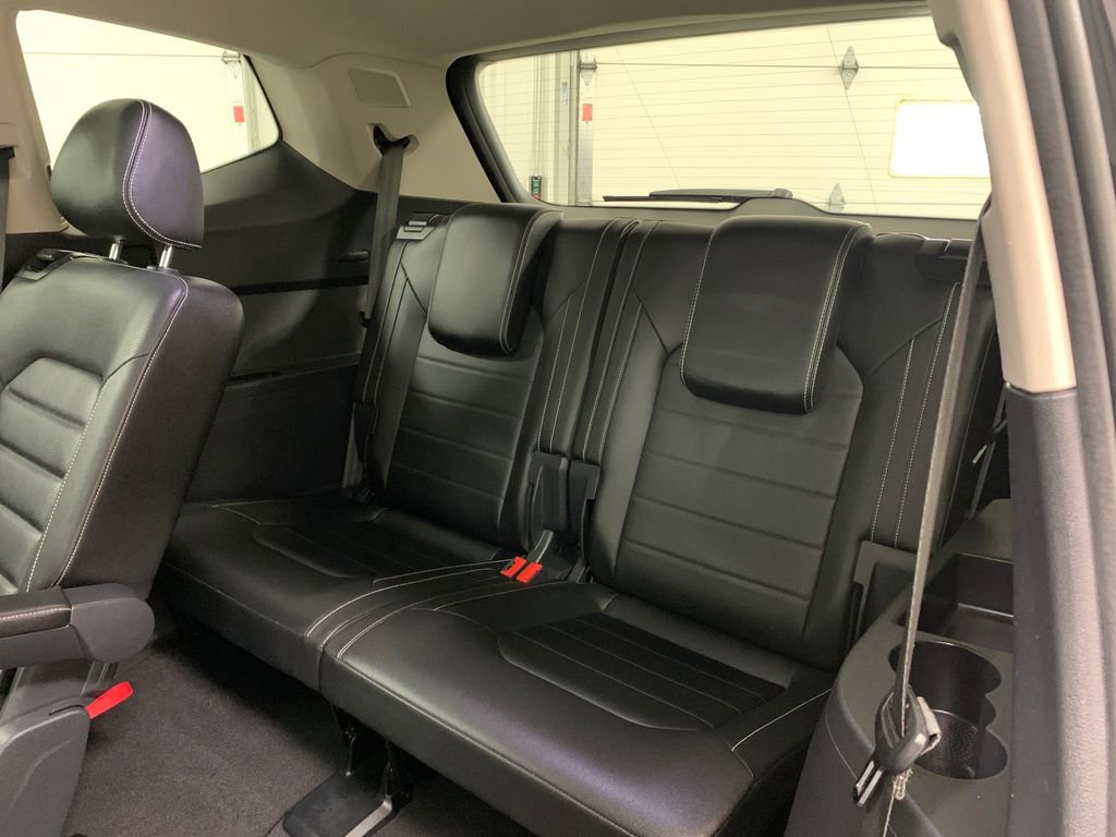 Used 2021 Volkswagen Atlas SEL Premium AWD/4WD image 19