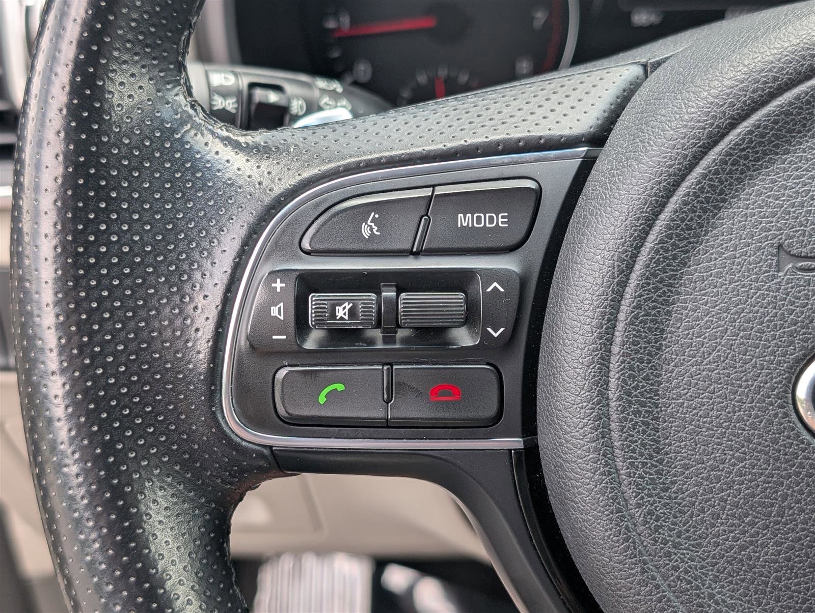 Used 2018 Kia Sportage SX image 24