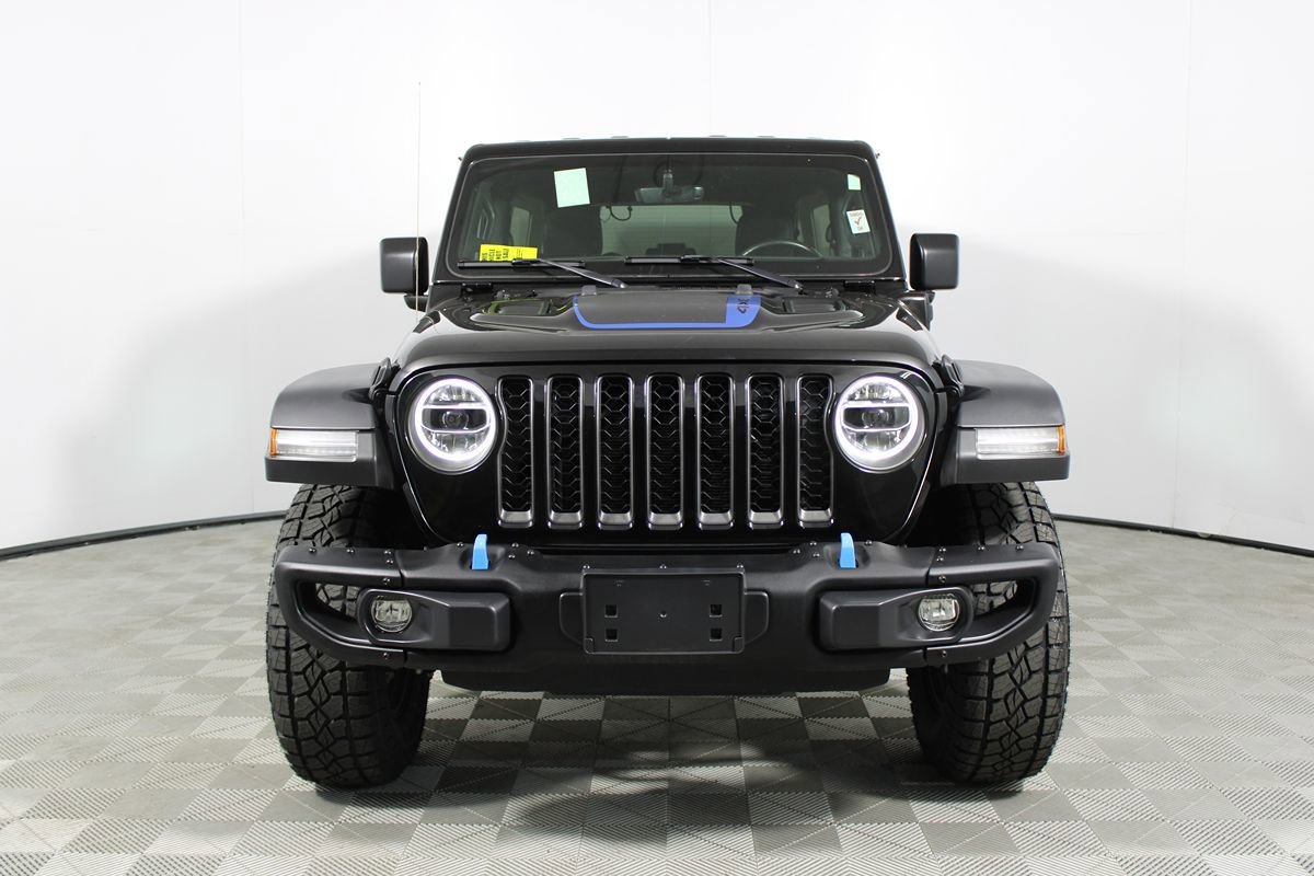 Used 2022 Jeep Wrangler Unlimited Rubicon 4xe w/ Steel Bumper Group AWD/4WD image 2