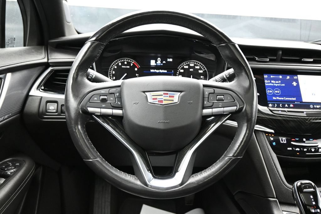 Used 2020 Cadillac XT6 Premium Luxury AWD/4WD image 15