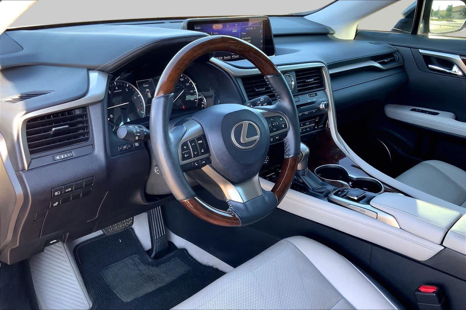 Used 2017 Lexus RX 350 FWD w/ Premium Package image 17