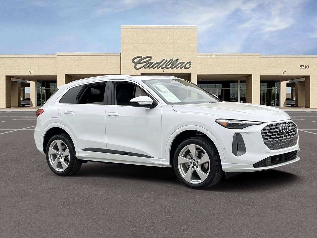 Used 2025 Audi Q5 Premium Plus AWD/4WD image 3
