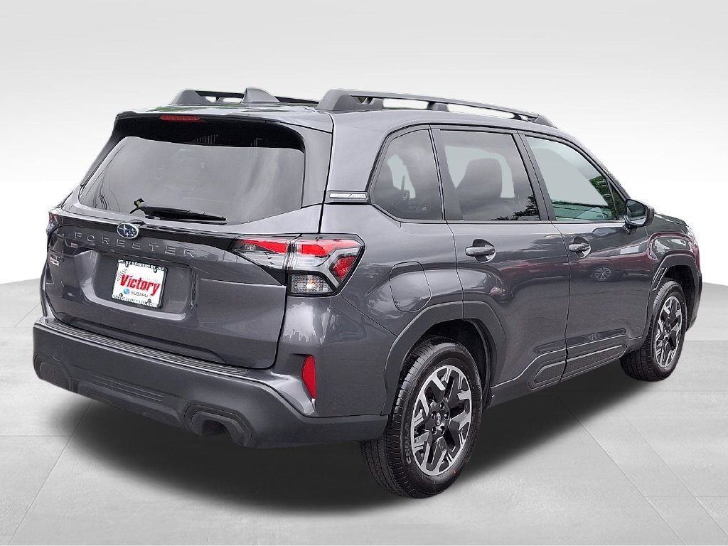 Used 2026 Subaru Forester Premium AWD/4WD image 6
