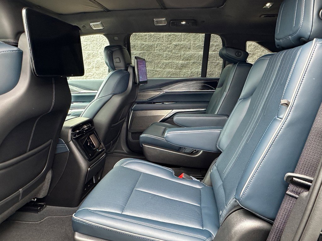 New 2025 Cadillac Escalade IQ Sport 2 image 7