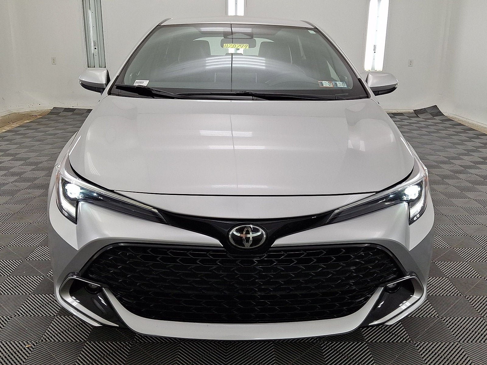 Used 2023 Toyota Corolla XSE FWD image 21