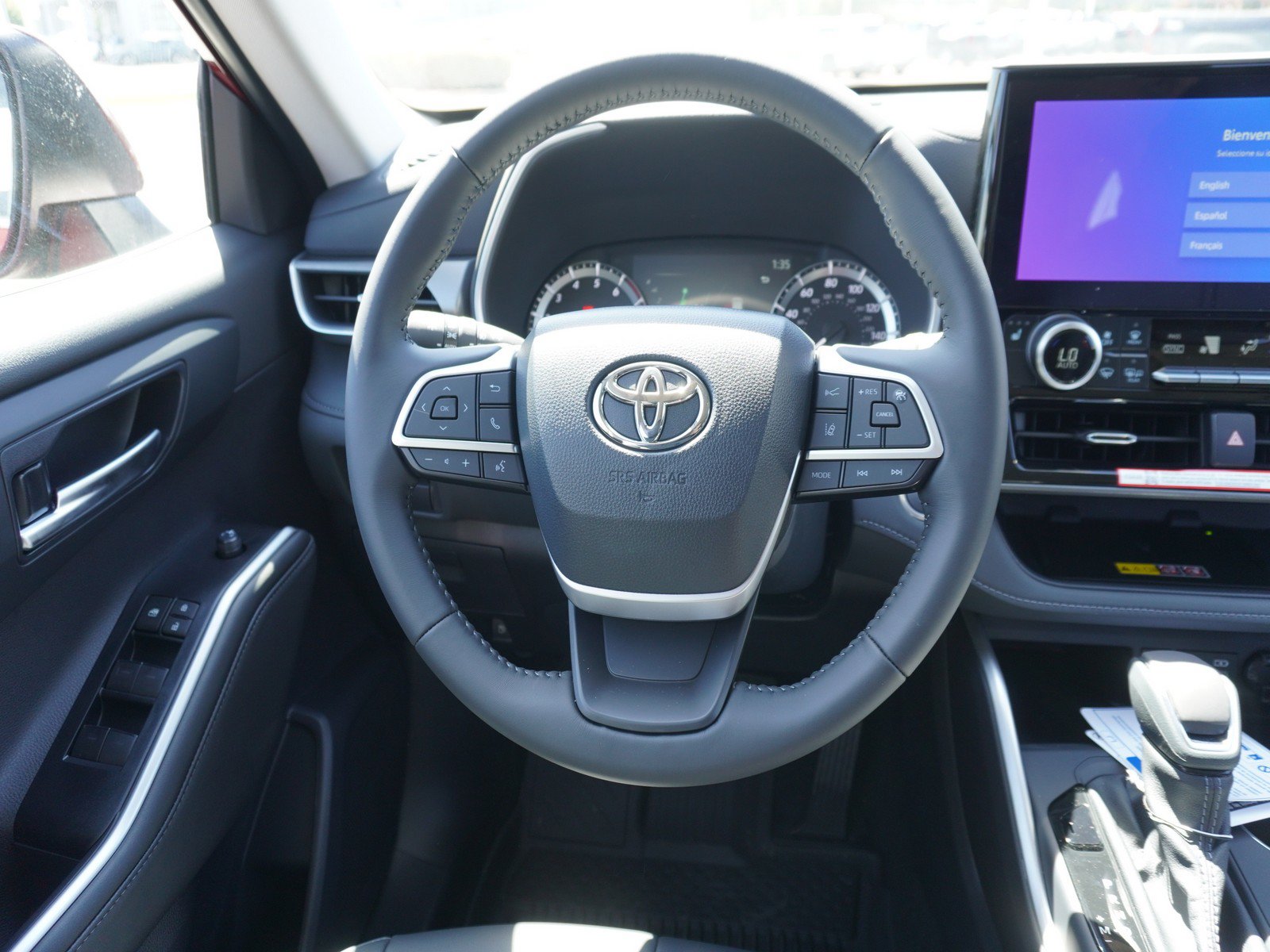 New 2026 Toyota Highlander XLE AWD/4WD image 19