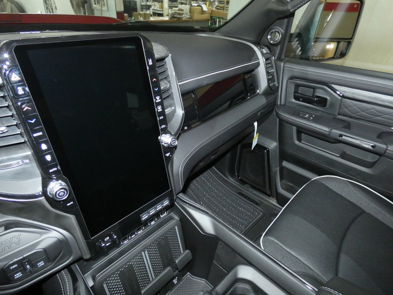 New 2026 RAM 3500 Limited image 12