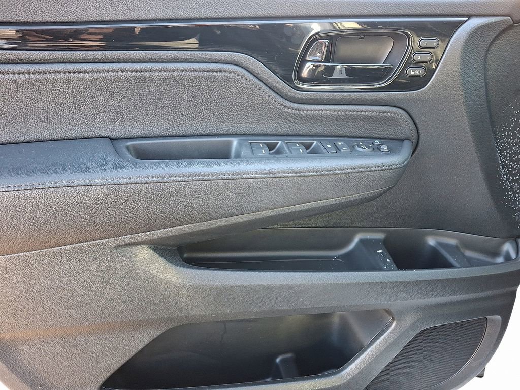 Used 2023 Honda Odyssey Elite image 12