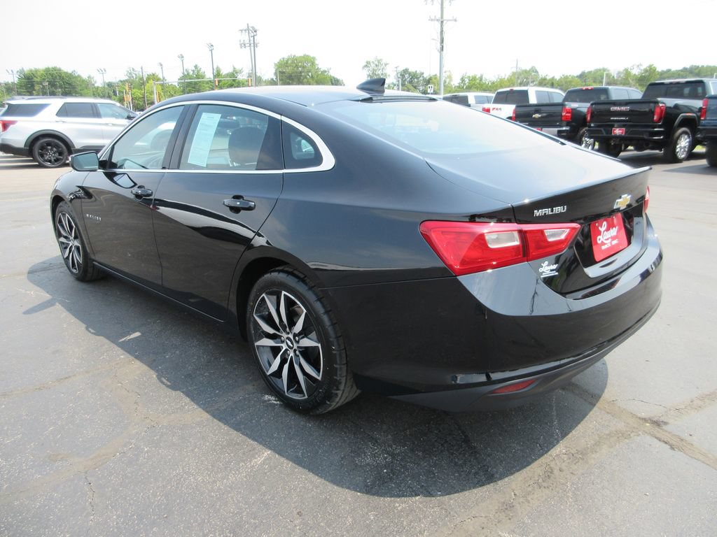 Certified 2018 Chevrolet Malibu LT w/ Leather Package FWD image 8