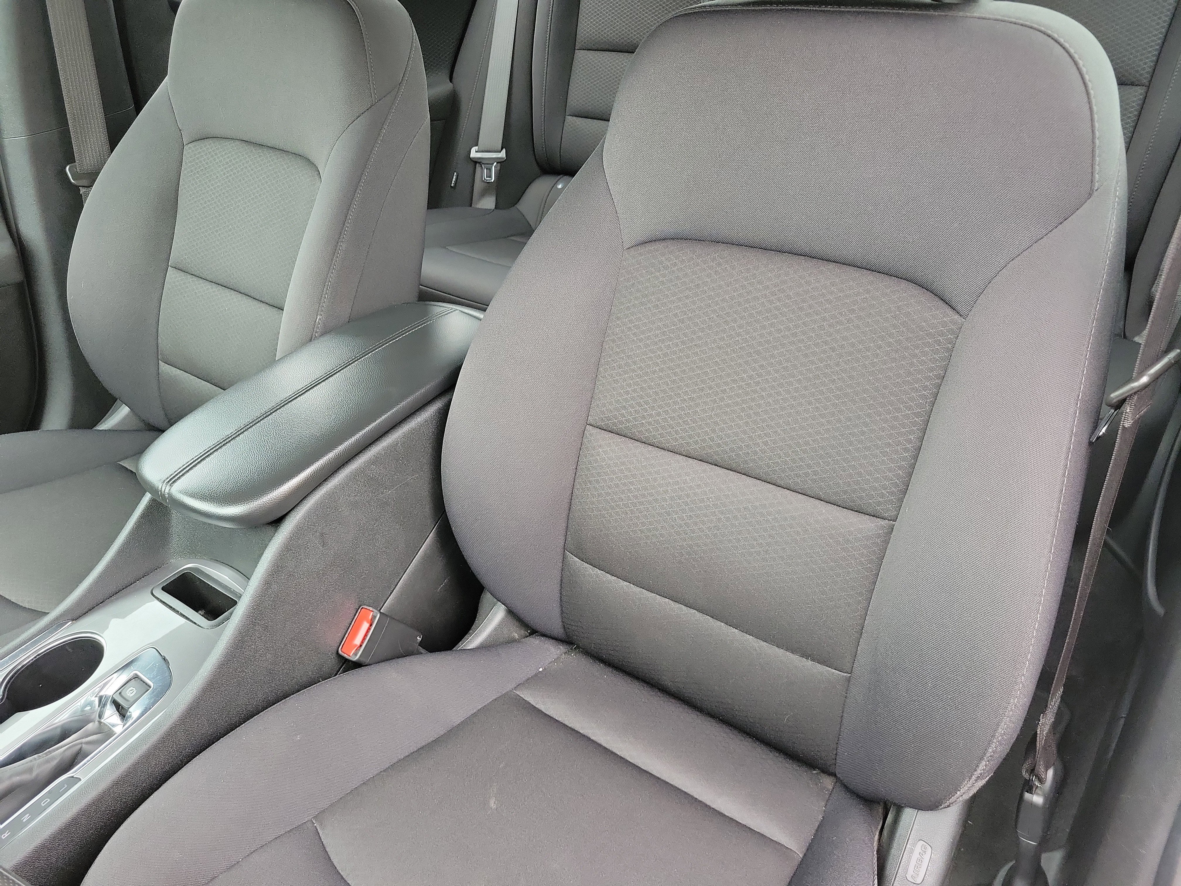 Used 2023 Chevrolet Malibu LT FWD image 11