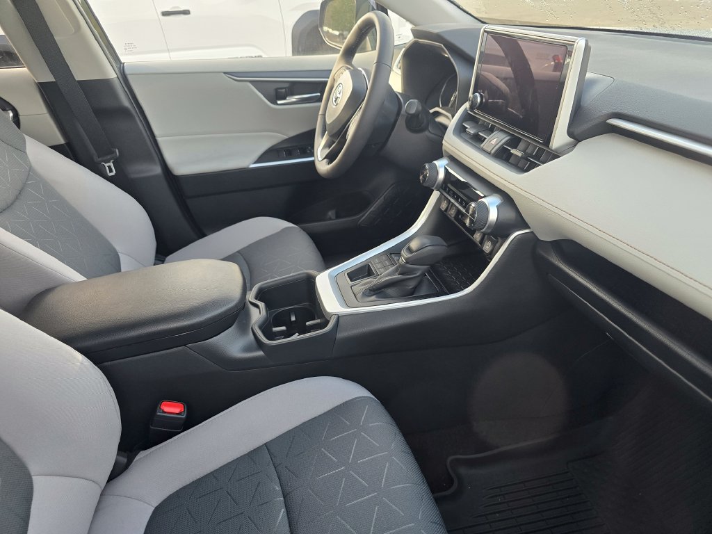 Certified 2025 Toyota RAV4 XLE w/ Convenience Package AWD/4WD image 14