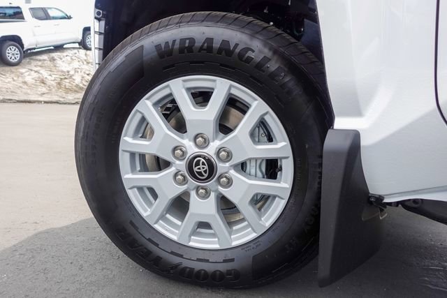 New 2026 Toyota Tacoma SR5 AWD/4WD image 15