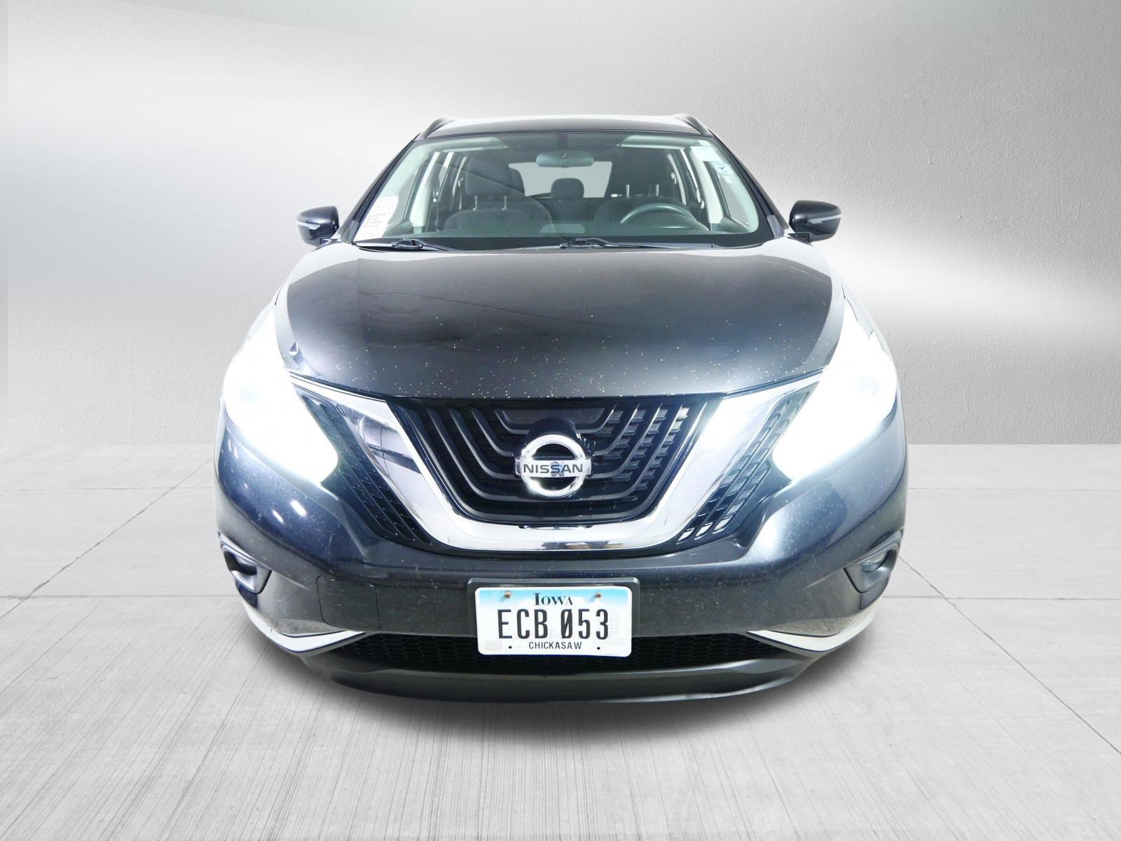 Used 2017 Nissan Murano SV video 2
