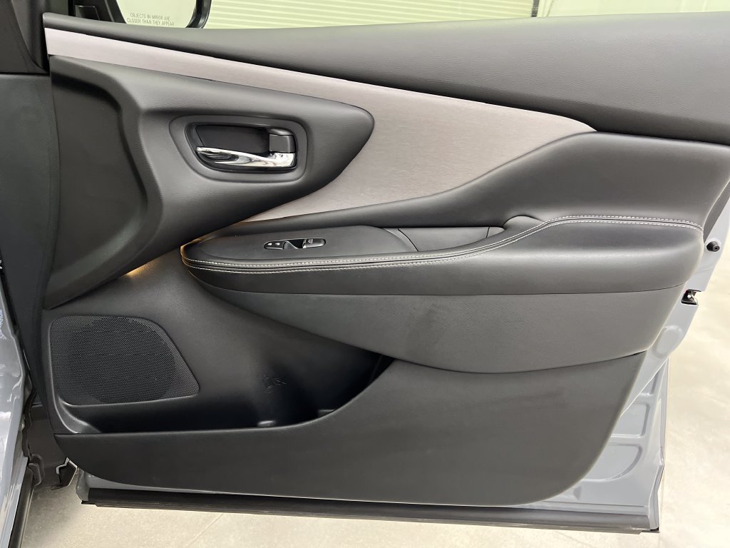Used 2024 Nissan Murano SL FWD image 30